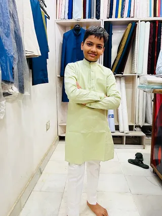R.V Tailor & Draper’s — photo 3