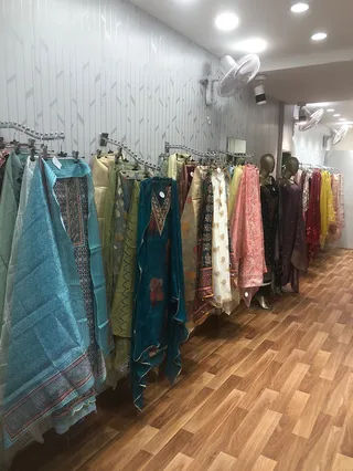 BARQAT : Reasonable Ladies Ethnic Wear — photo 2