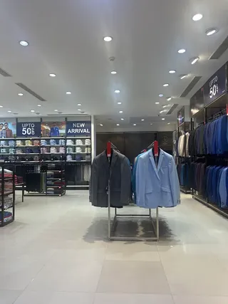 The Raymond shop — work photo 4