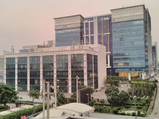 DLF CyberHub (Gurugram, Haryana) — photo 1