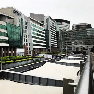 DLF CyberHub (Gurugram, Haryana) — photo 2