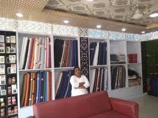 Showman Tailors — photo 3
