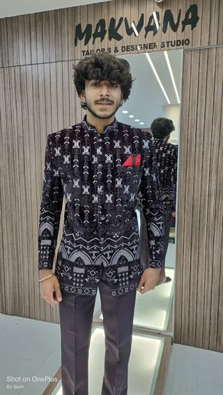 Makwana Tailor's & Designer Studio - Best Suits, Blazers, Kurtas in Nashik — work photo 1