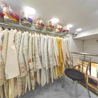 BROTHERS TAILOR — photo 1