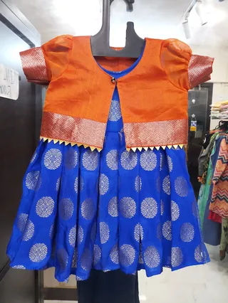 VELA FASHION STORE — photo 1