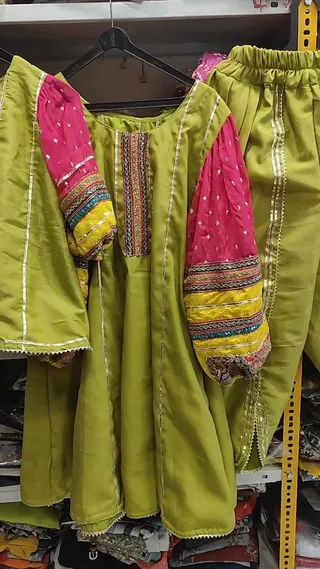 VELA FASHION STORE — work photo 6
