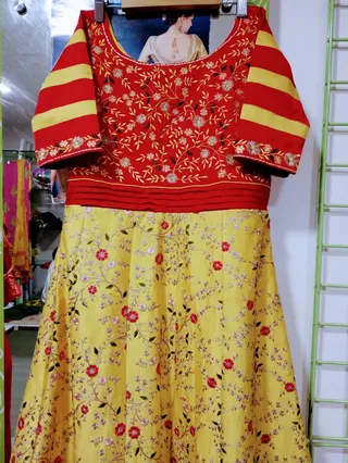 Shiv Shakti Ladies Designer Studio — work photo 3