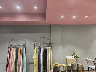 Daffodil Boutique — photo 1