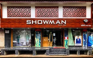 SHOWMAN — photo 2