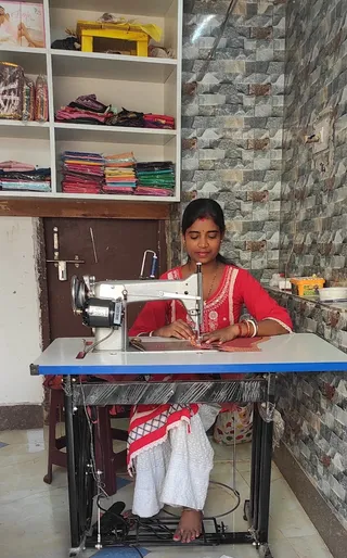 Bharti Ladies Tailor & Matching Center — work photo 4