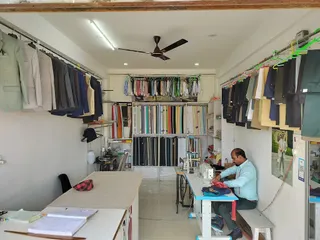 ROYAL TAILORS AND CLOTH SHOP — photo 1