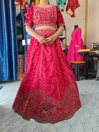 SARTHI LADIES TAILORS — photo 1