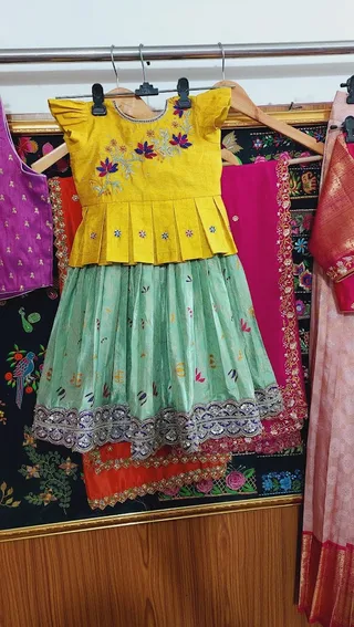 Ahmad designer Boutique Vijayawada — photo 1
