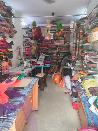 Manyya Fashions — work photo 4
