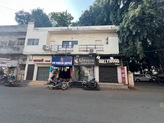 Unique Ladies Tailor — photo 1