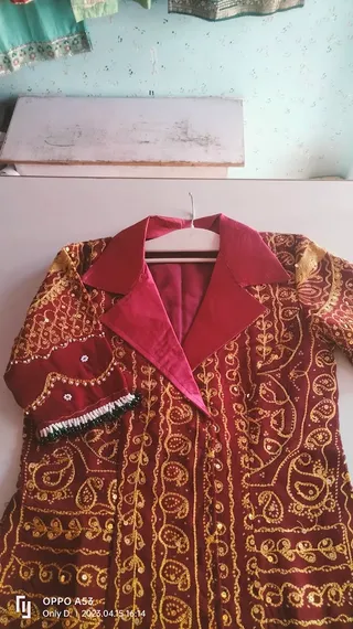 Pari Tailor — photo 1