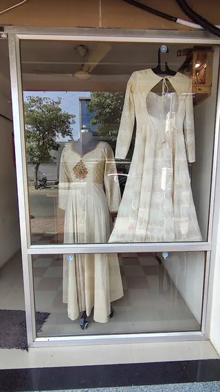 fashion tailor&boutique — work photo 4