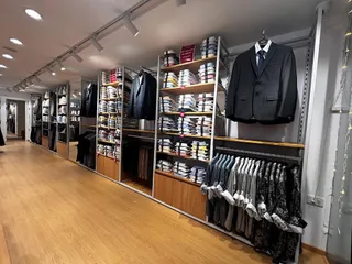 Reid & Taylor Apparel Store | Rajkot — photo 1