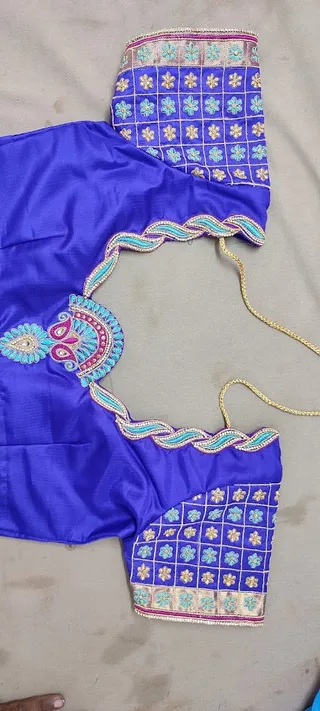 Violet The Dressmakers — photo 3