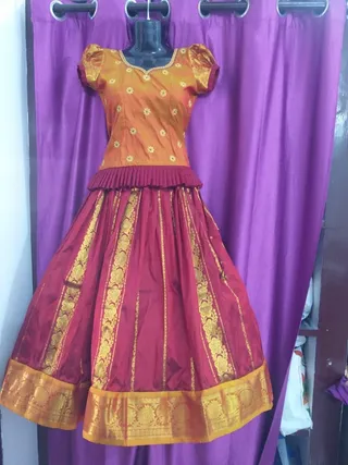 Violet The Dressmakers — work photo 4
