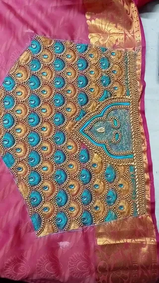 Unique Designer Umadevi Aari Work & Bridal Embroidery — photo 3