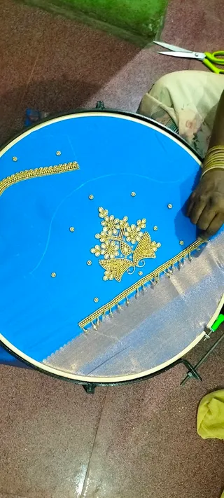 ARUNA AARI DESIGNS — work photo 4