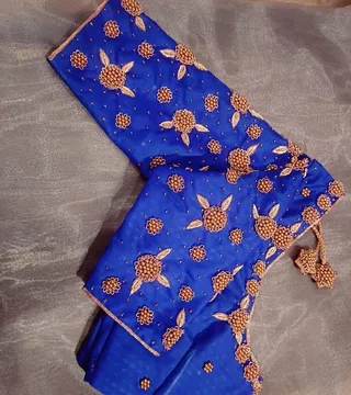 Shri Maayaas Fashion — photo 1