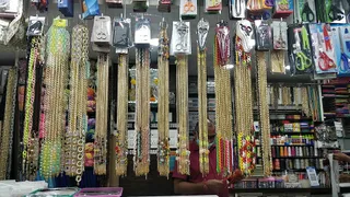 Neelam Tailoring Materials & Matching Centre — Fabric, Zips & Tailoring Accessories, Andheri West — photo 1