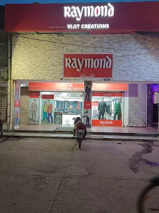 The Raymond Shop — work photo 2