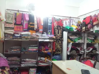 New Look Boutique — photo 1