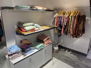 Mmega boutique — photo 1