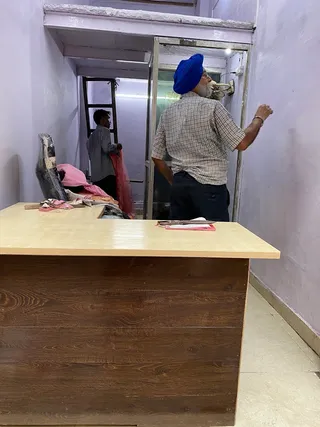 Pinky Tailor-Chippitola — work photo 4