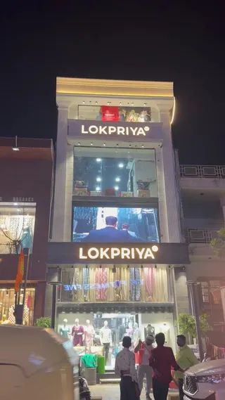 Lokpriya® - | HANDLOOM | MENSWEAR | LADIES WEAR | FINEST FABRICS-BESPOKE TAILORING | — work photo 6