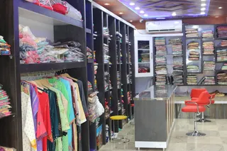 𝗗𝘂𝗮 𝗥𝗲𝗮𝗱𝘆𝗺𝗮𝗱𝗲 𝗚𝗮𝗿𝗺𝗲𝗻𝘁𝘀 - Men Coat Pant/Sherwani/Wedding Dress For Men/Best Kurta Pajama Shop in Srinagar — work photo 7