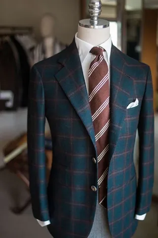 Royal Plaza Tailors — photo 1