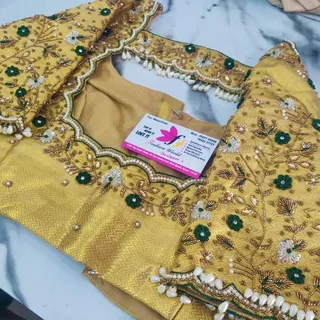 Fashion World Designer boutique (Specialist in Hand Embroidery and Stitching Etc;) — photo 1