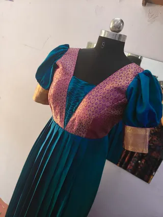 Tanvi Fashions - Boutique — photo 2