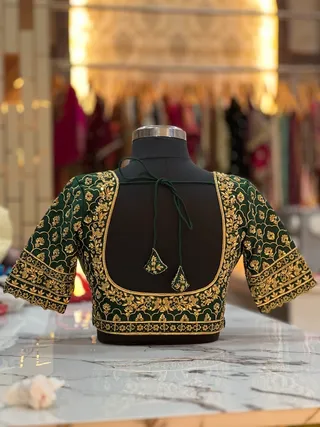 Devi designer boutique — photo 1