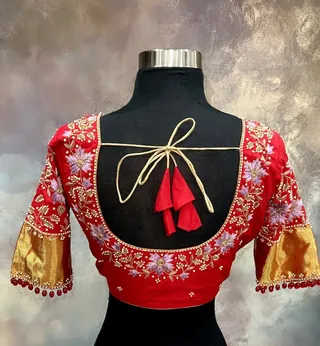 ರೇಖಾ ಲೇಡೀಸ್ ಟೈಲರಿಂಗ್ ಅಂಡ್ ಹ್ಯಾಂಡ್ ವರ್ಕ್ — work photo 4