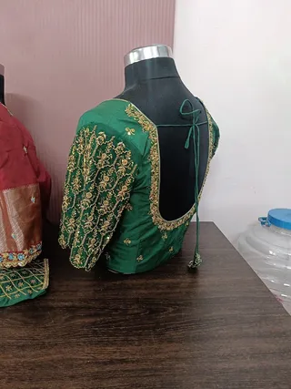SANARA NEEDLES — work photo 2