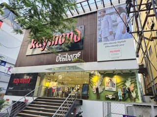 The Raymond Shop — work photo 4